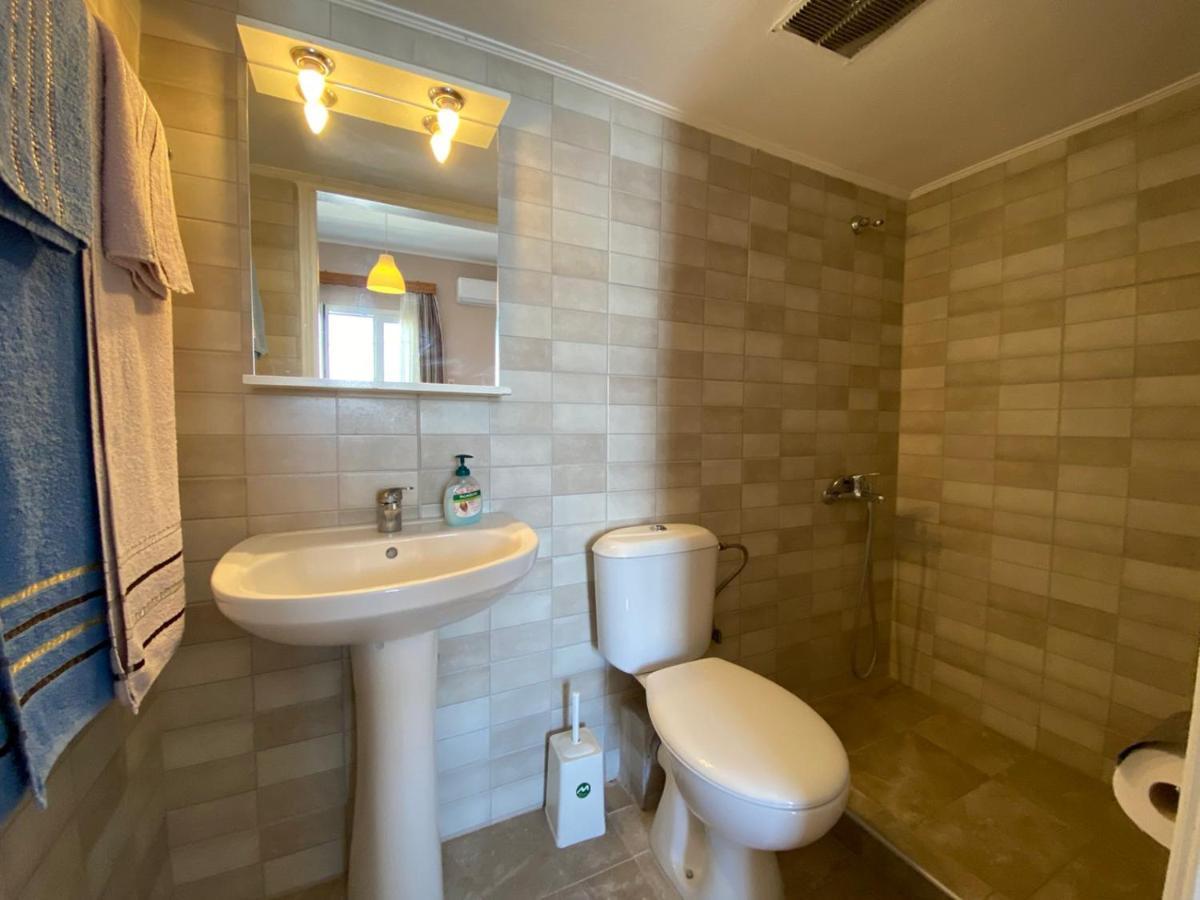Sunset View Rooms Agía Triás Ngoại thất bức ảnh