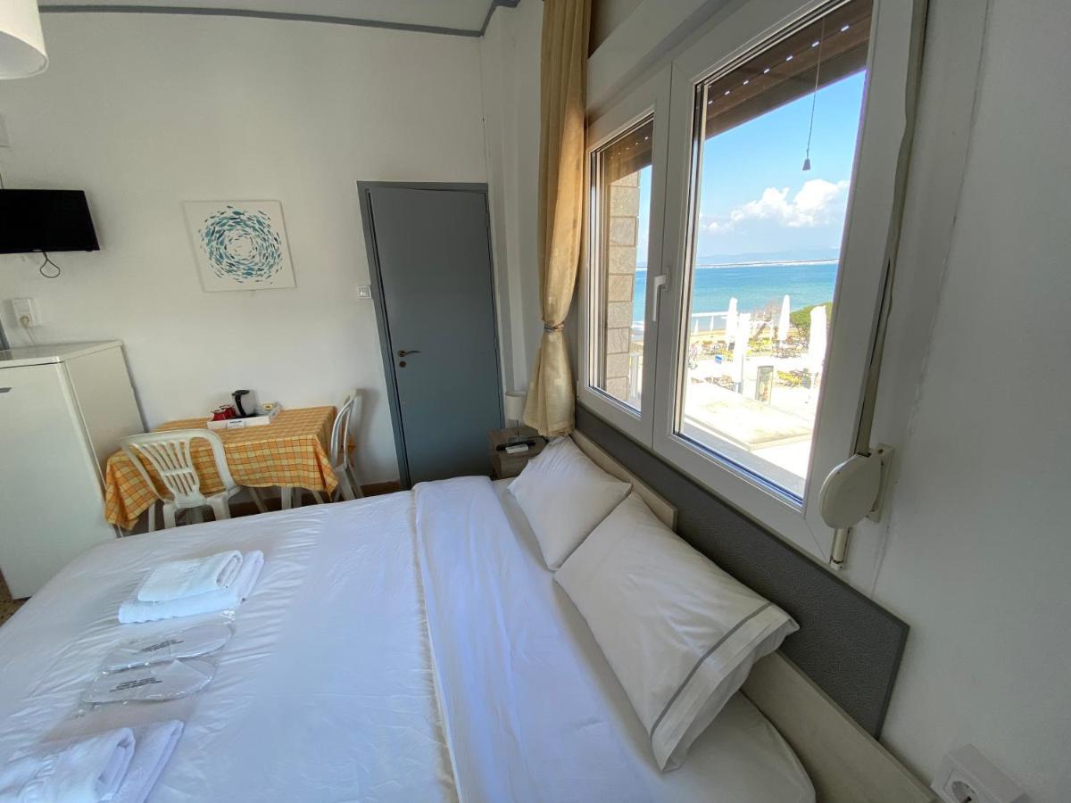 Sunset View Rooms Agía Triás Ngoại thất bức ảnh